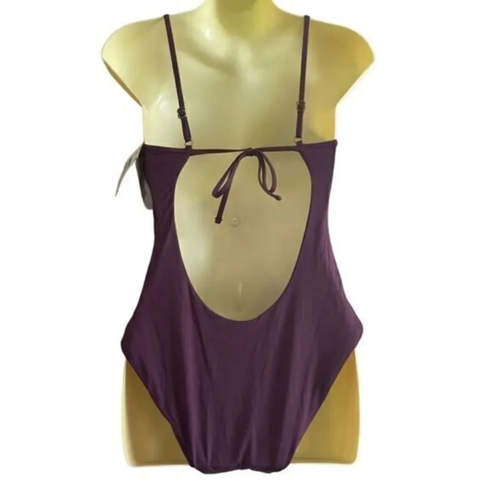 BECCA BY Rebecca Virtue Merlot Solid One Piece Swimsuit Size Small‎